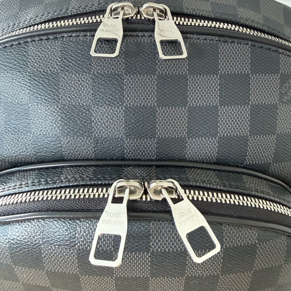 Louis Vuitton Michael Backpack - Picture 10 of 16